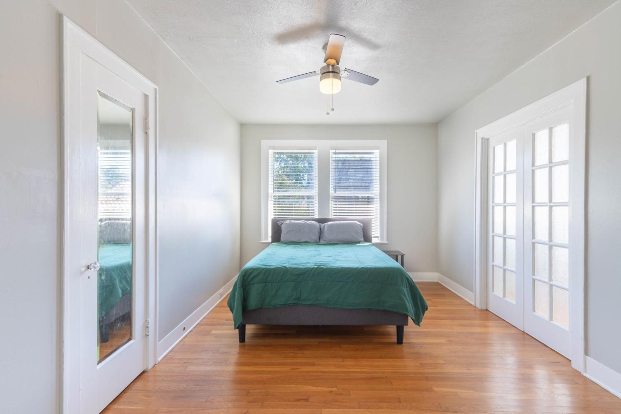 2 Bedroom Unit Near Downtown San Antonio Exterior photo